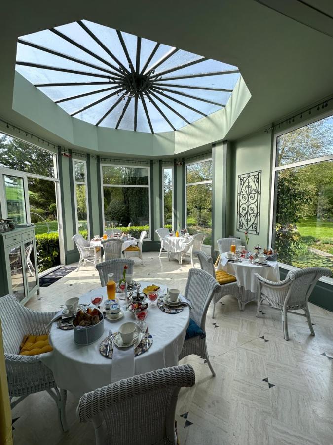Le Moulin De Francueil Bed & Breakfast Exterior photo