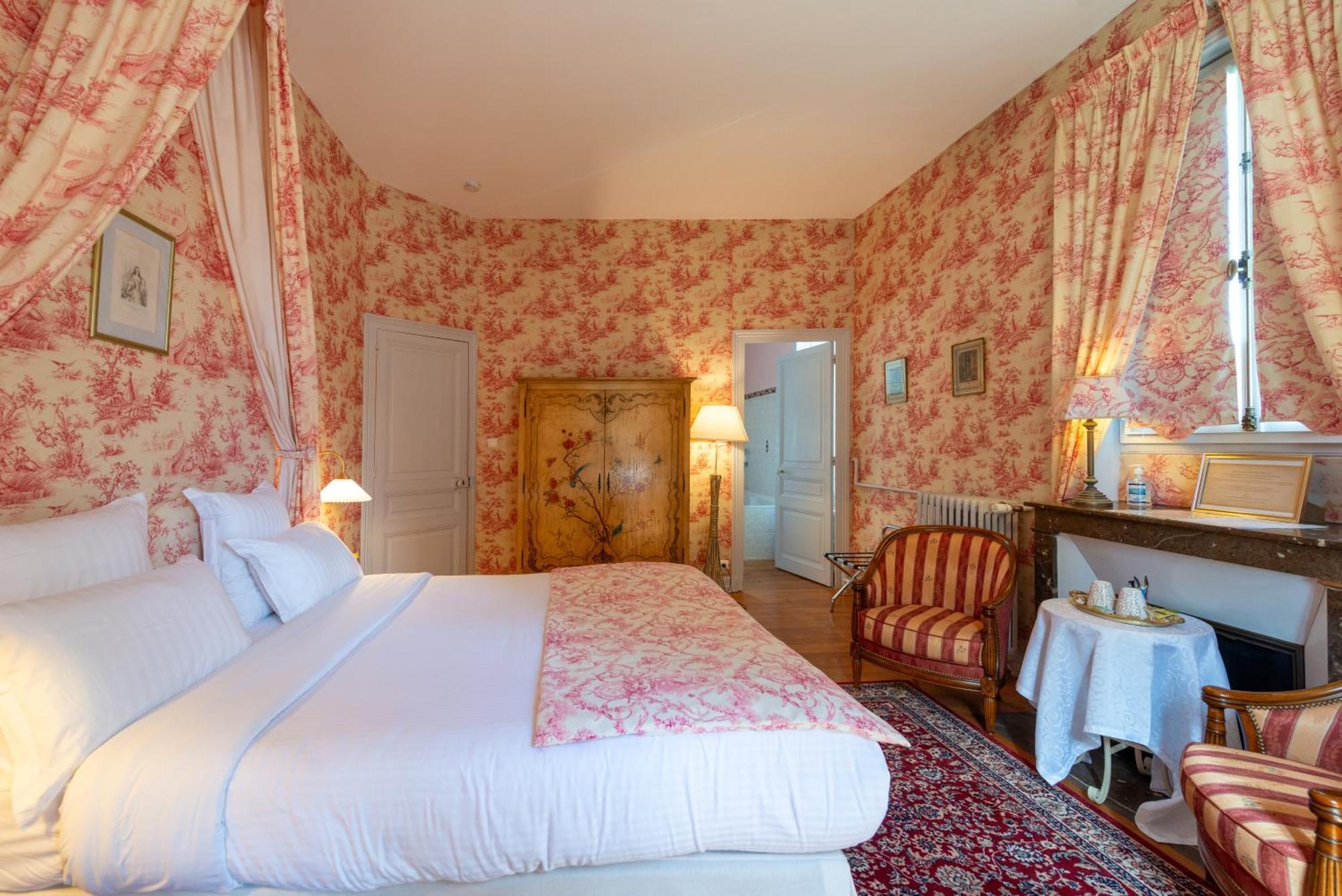 Le Moulin De Francueil Bed & Breakfast Exterior photo