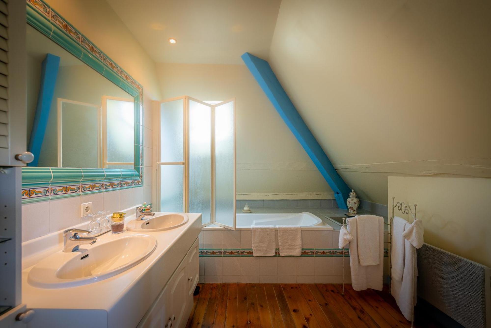 Le Moulin De Francueil Bed & Breakfast Exterior photo