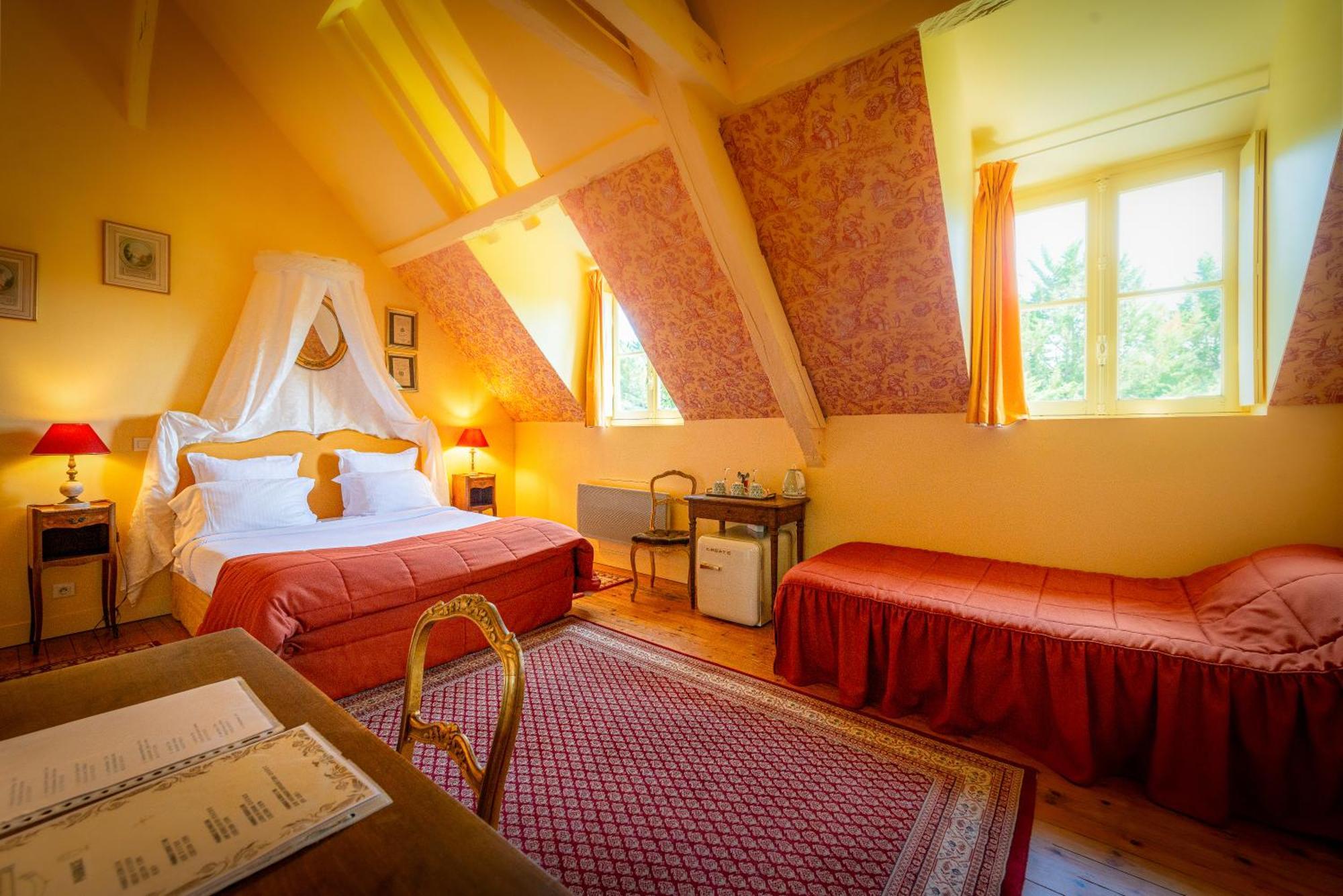 Le Moulin De Francueil Bed & Breakfast Exterior photo